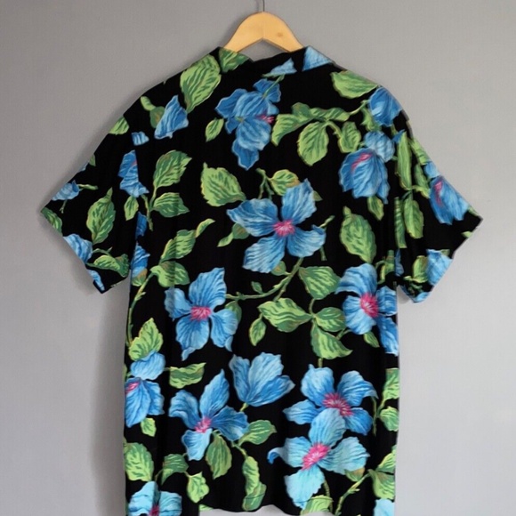 Men's Large POLO SPORT Black Blue Hibiscus Hawaiian Shirt - Picture 6 of 8